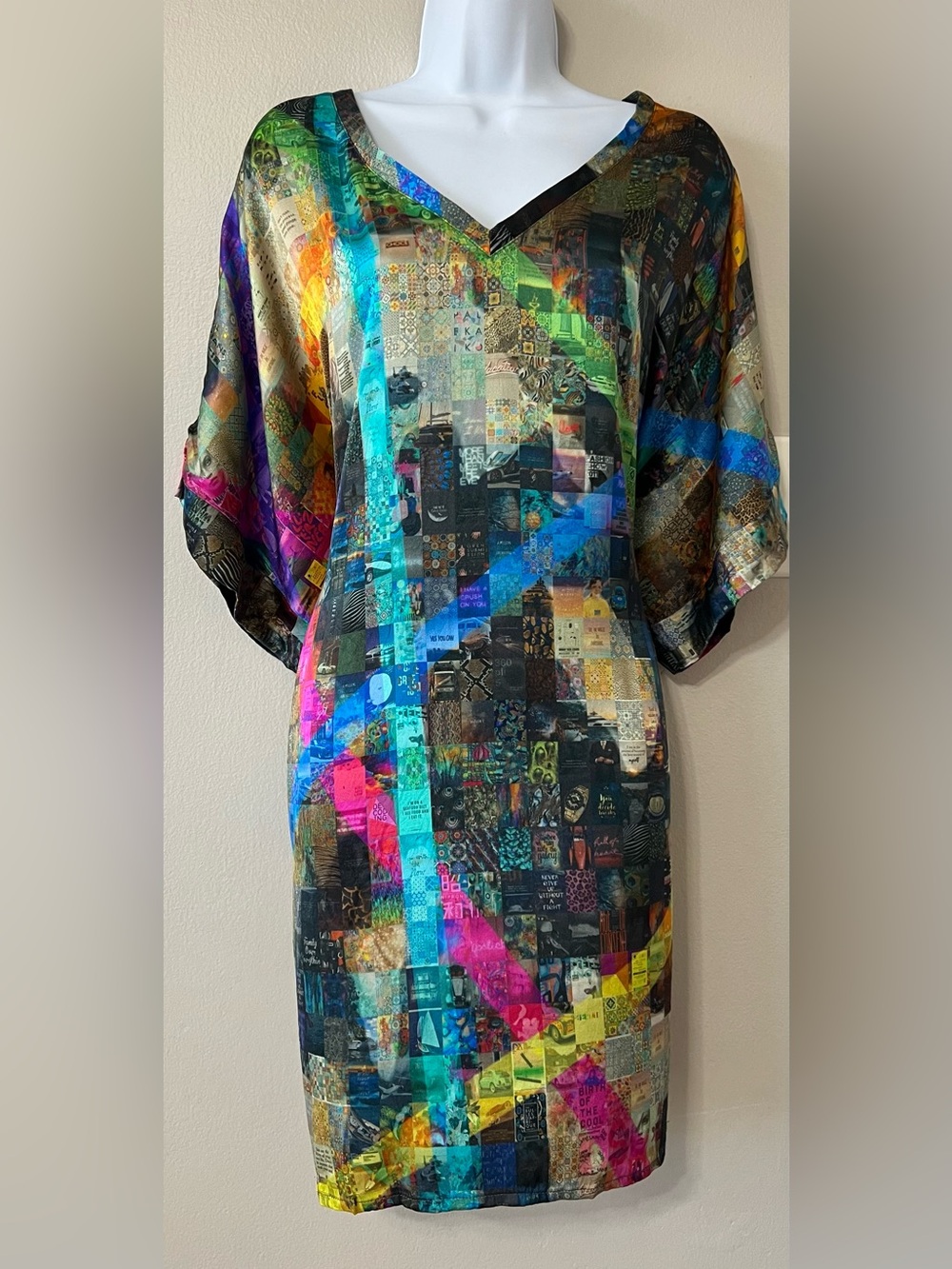 Unbreakable Evolution Silk Dress Sz S Multicolor Graphic Kaftan Tunic Italy